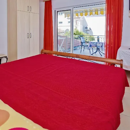 Stunning In Hvar With Wifi Apartment *